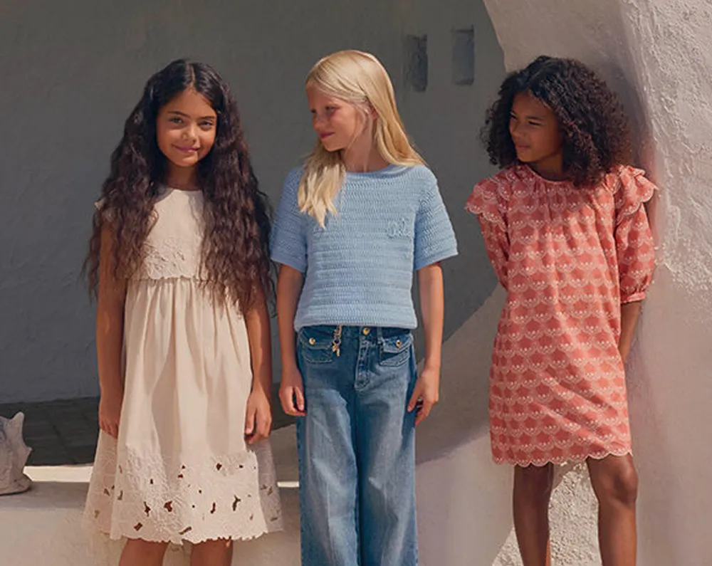 Romantisme et sophistication sont les codes qui font le succès de la maison Chloé depuis les années 50.