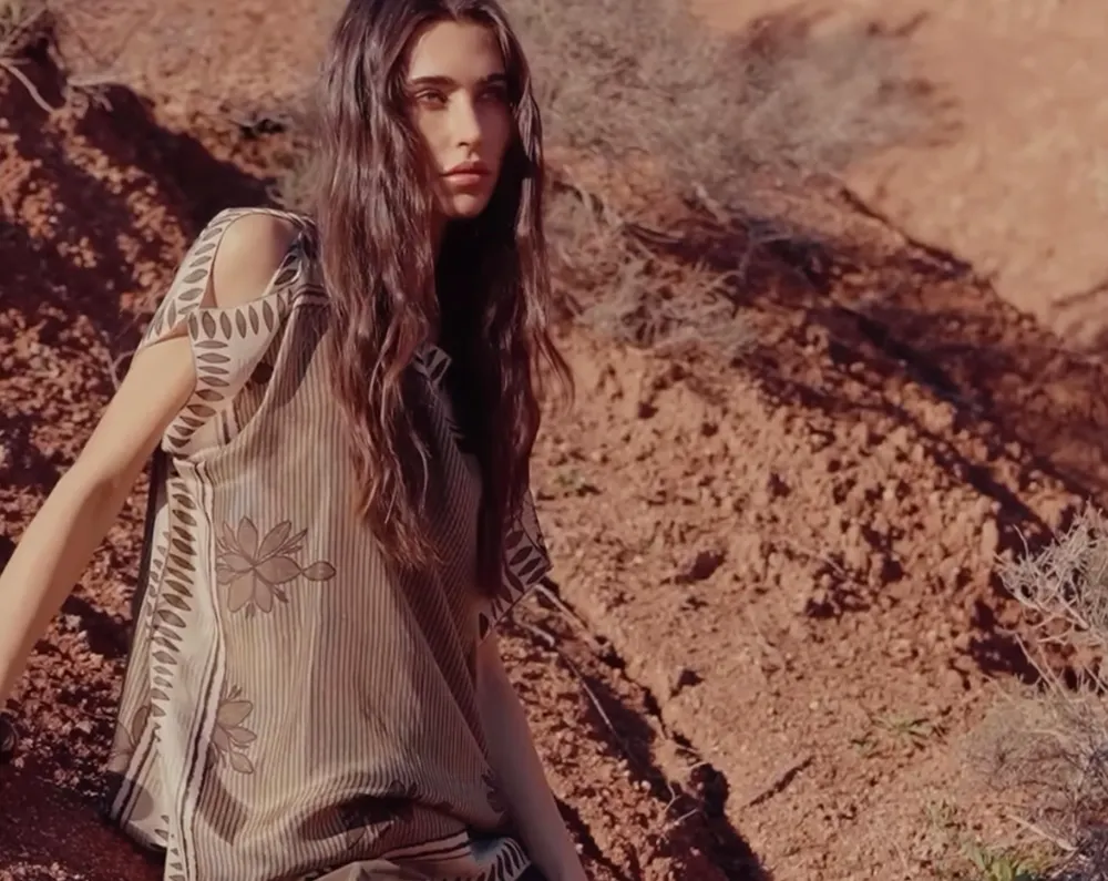 Diega &nbsp;élégance naturelle à l'assurance masculine, la féminité androgyne.