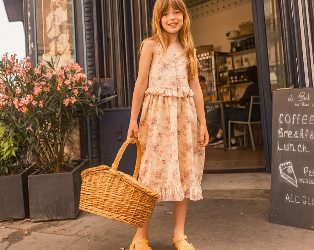 Louis Louise, ses imprimés fleuris, poétiques et ses couleurs douces